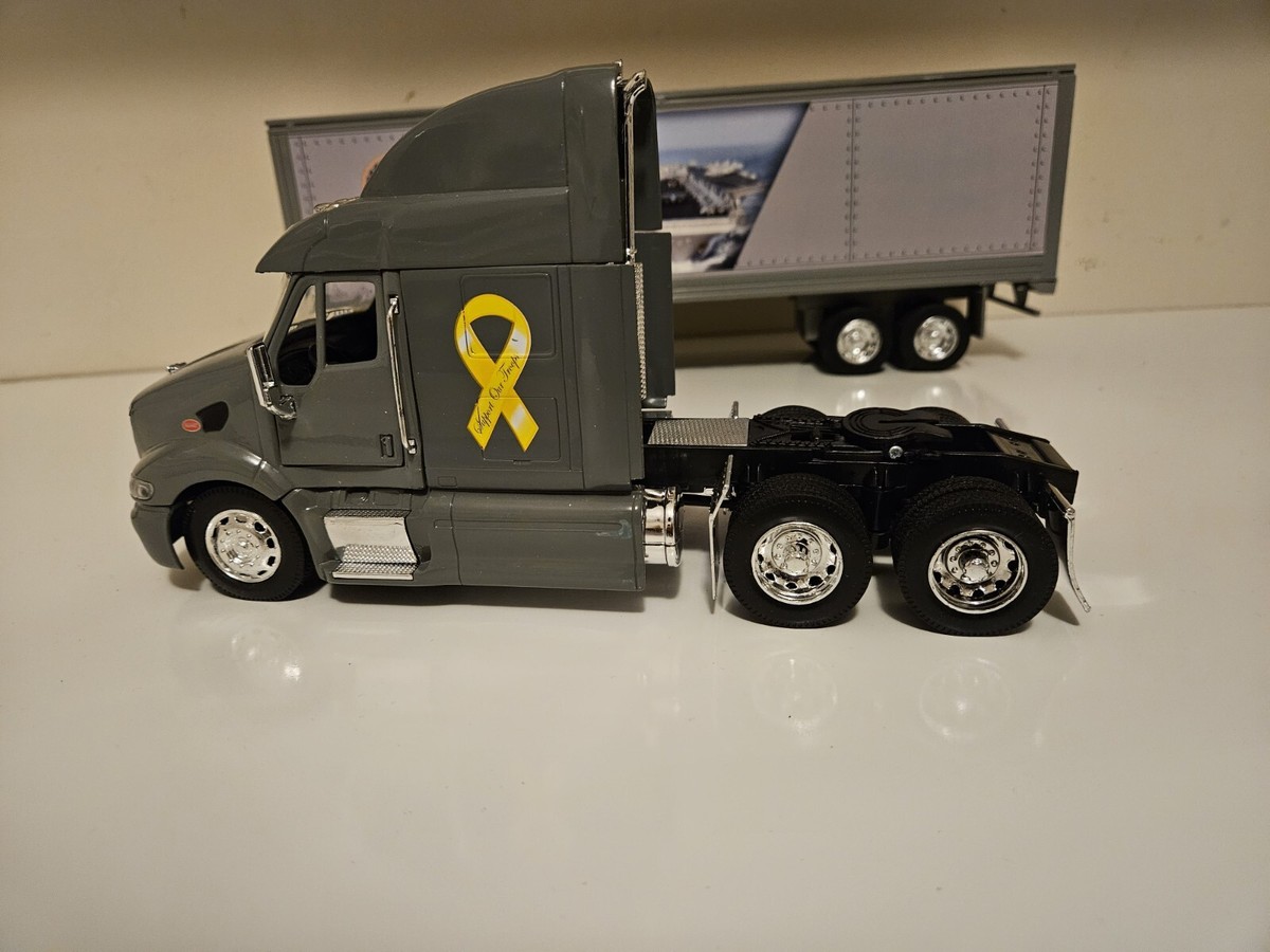Peterbilt MODEL 387 トレーラーミニカー ドクターペッパー仕様 1/32 Scale Diecast Replica By NewRay Peterbilt Model 387 | eBay