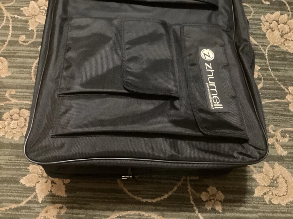 Estuche blando telescopio mediano Zhumell, negro - Hayneedle Foto 2 de 4