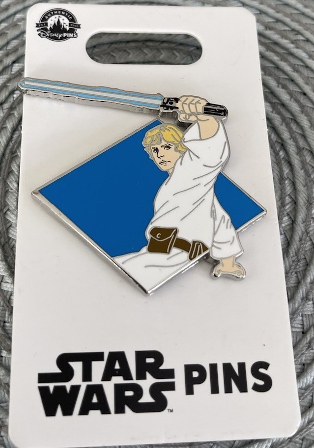 NEW Star Wars Disney Pin Luke Skywalker Blue Lightsaber Parks Pins Open Edition