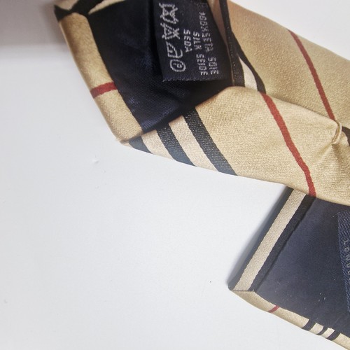Vintage Burberry Original Silk Striped Tie Mens - Picture 7 of 8