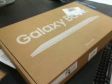 SAMSUNG GALAXY BOOK 4 16GB RAM INTEL I7 WITH 512SSD STORAGE B08010915