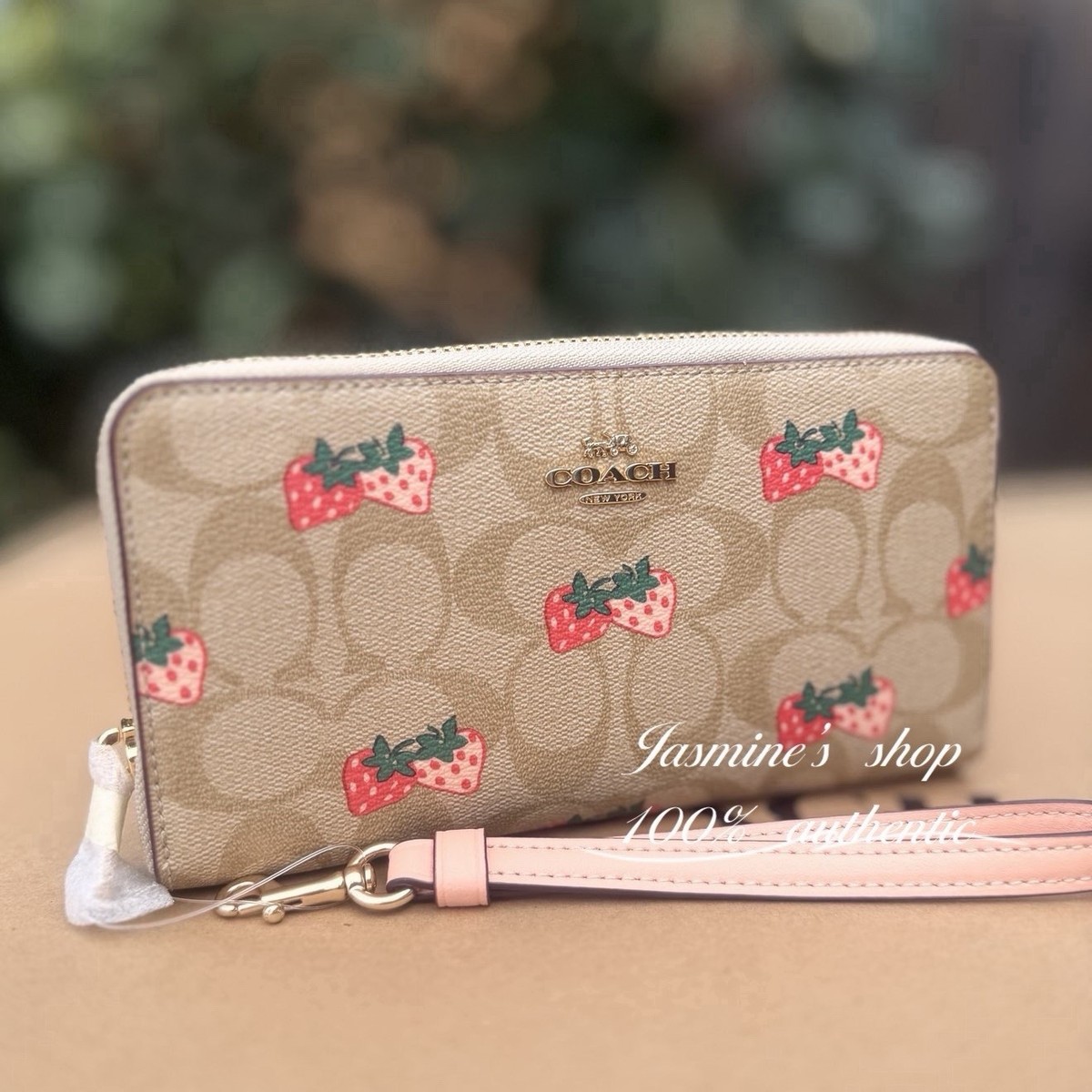 NWT Coach Long Zip Around Wallet In Signature Canvas With