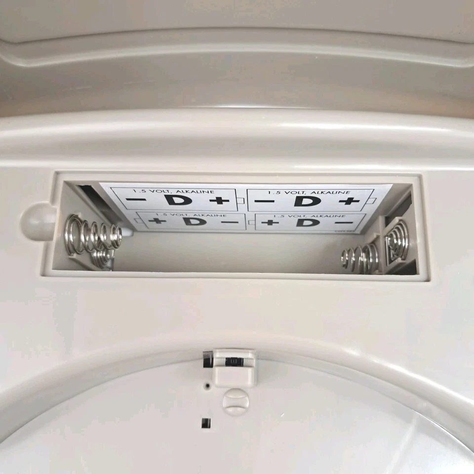 Alimentador automático para animais de estimação PetSafe Eatwell marrom claro - Imagem 3 de 4