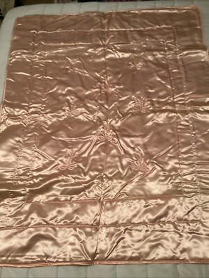 VINTAGE Pink  SATIN CRIB QUILT DEEP QUILTED BOWS WOOL BATTING Fleers Mills
