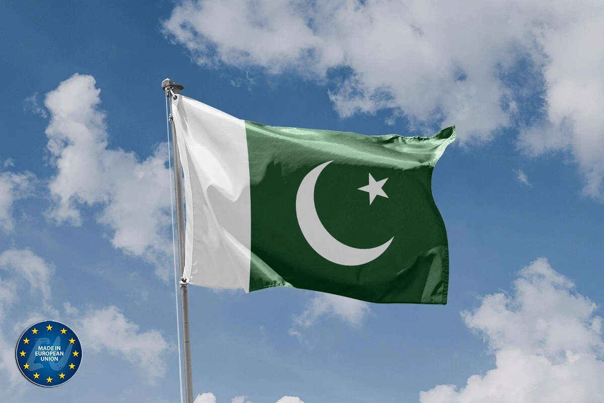 Pakistan Flag Wallpaper Full Size