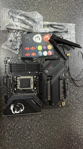MSI X670E CARBON WIFI AM5 – Ryzen 9000 Ready – Boxed + All Accessories - Picture 6 of 12