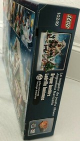 NEW LEGO Creator Expert Winter Toy Shop - 10249 (898 pieces) in Sealed Box