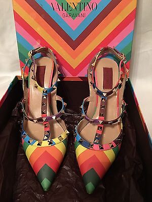Valentino Garavani 1973 Rainbow Chevron Collection Rockstud Valentino Garavani 1973 Rainbow Chevron Collection Rockstud