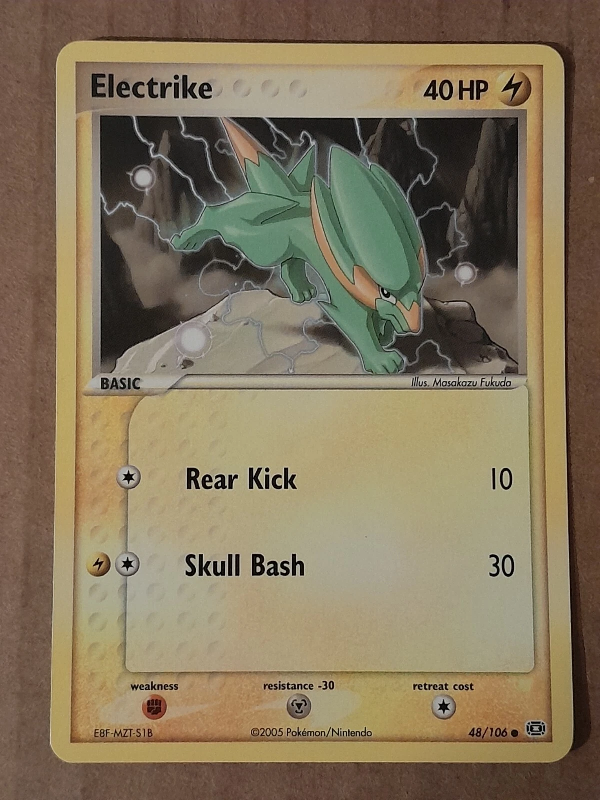 Pokemon Electrike 48/106 ex Emerald NM-MINT See Pictures