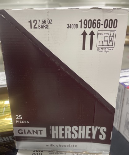 HERSHEY'S MILK Chocolate GIANT BAR, CHEAPEST PRICE LIMITED (12) X 7.56 Ozs BARS - Picture 5 of 7