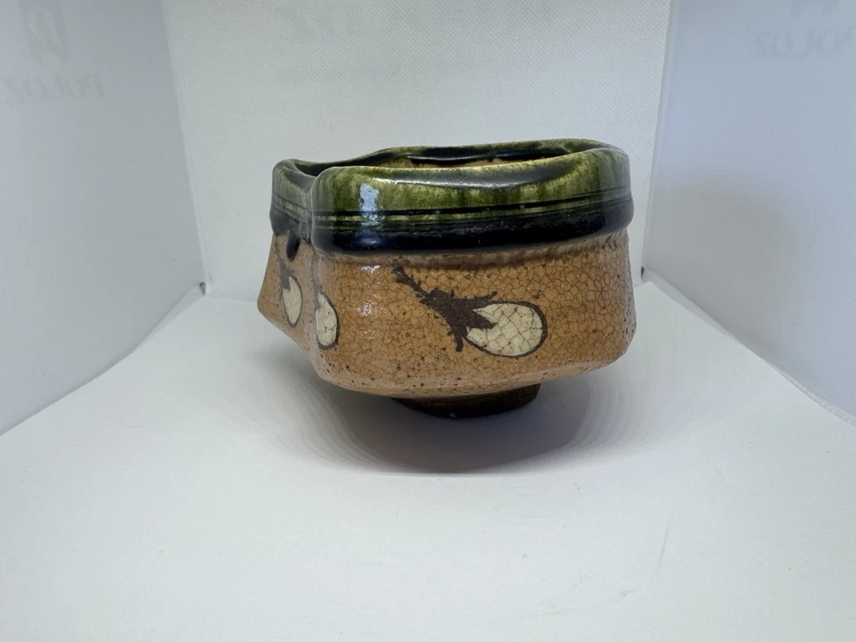 Tazón de té japonés vintage Oribe ceremonia de té estilo Chawan Kutsu Japón Yasoji? Foto 3 de 4