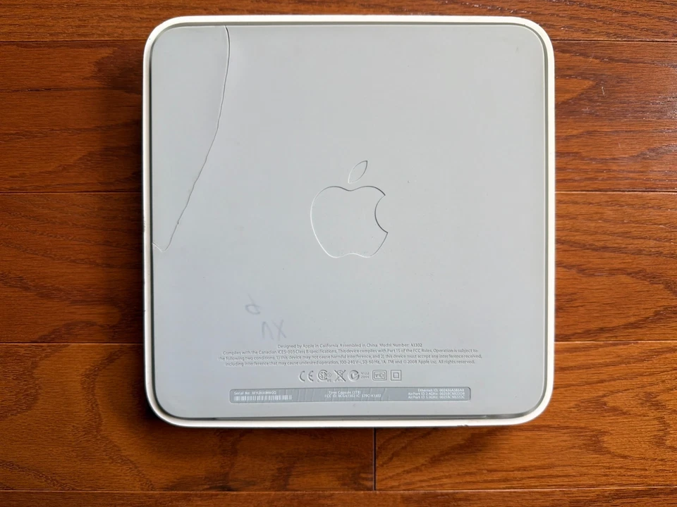  Apple A1302 AirPort Time Capsule NAS 2TB Upgradeable! - Image 2 of 3