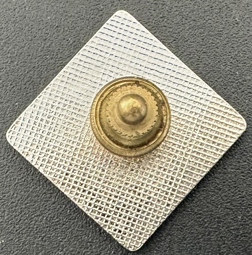 Prendedor de solapa de sombrero vintage Railway Express Agency REA rojo y dorado - Imagen 4 de 8