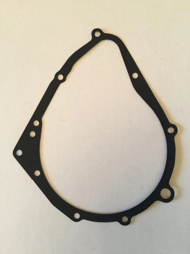 NEW 1998 - 2006 SUZUKI KATANA GSX 600 750 OEM LEFT ENGINE STATOR COVER W/ GASKET Foto 3 de 4