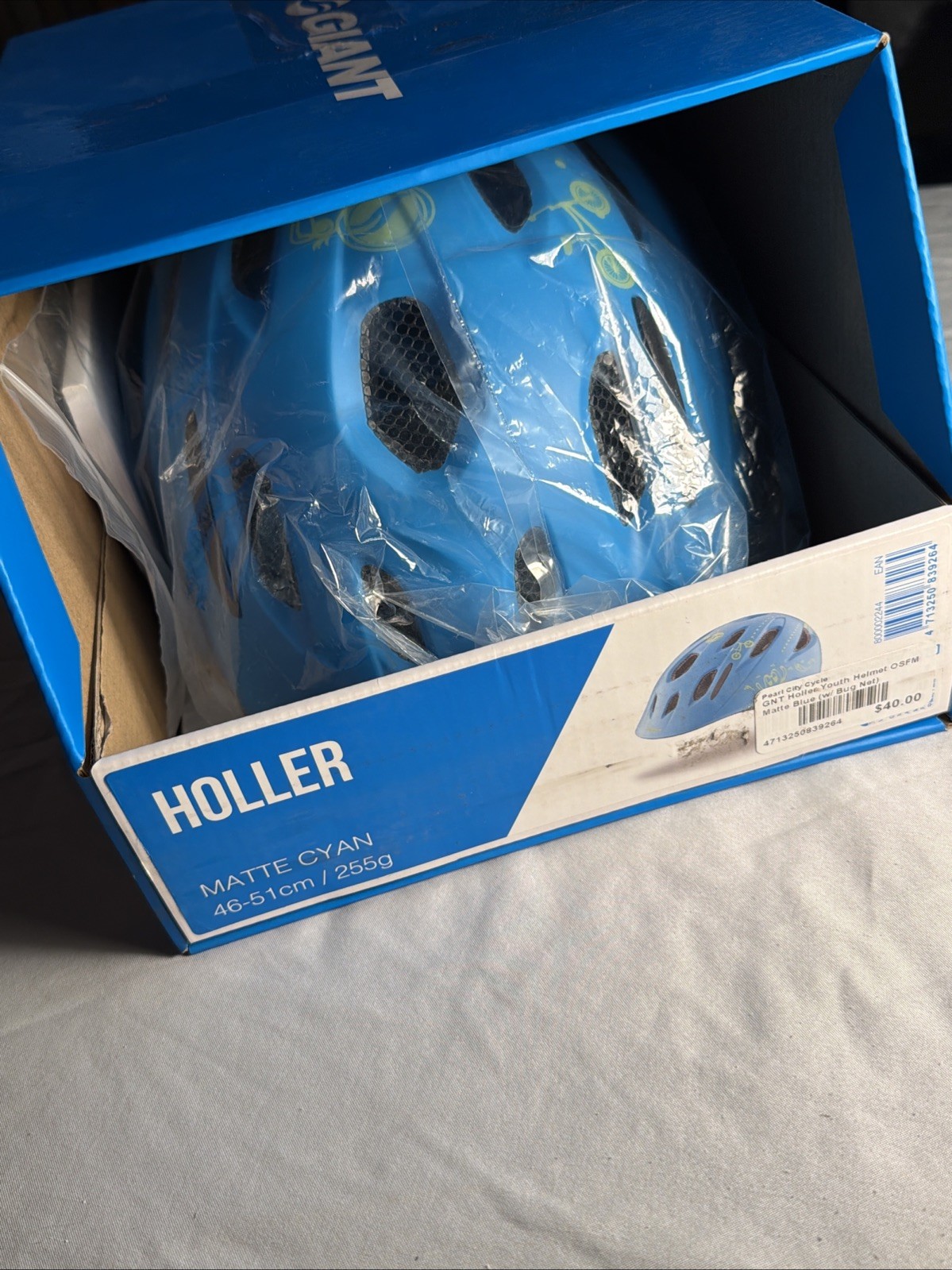 (New) New in Box Giant HOLLER MIPS Matte Cyan Child`s Bicycle/Bike Helmet Size 46-51cm (44.80 USD)