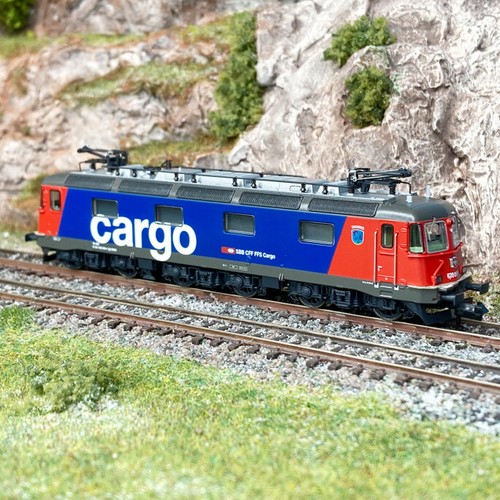 Locomotive électrique Re 4/4 I, 401 SBB-CFF, Ep III Digital Son 3R Piko 96882 Ho 187