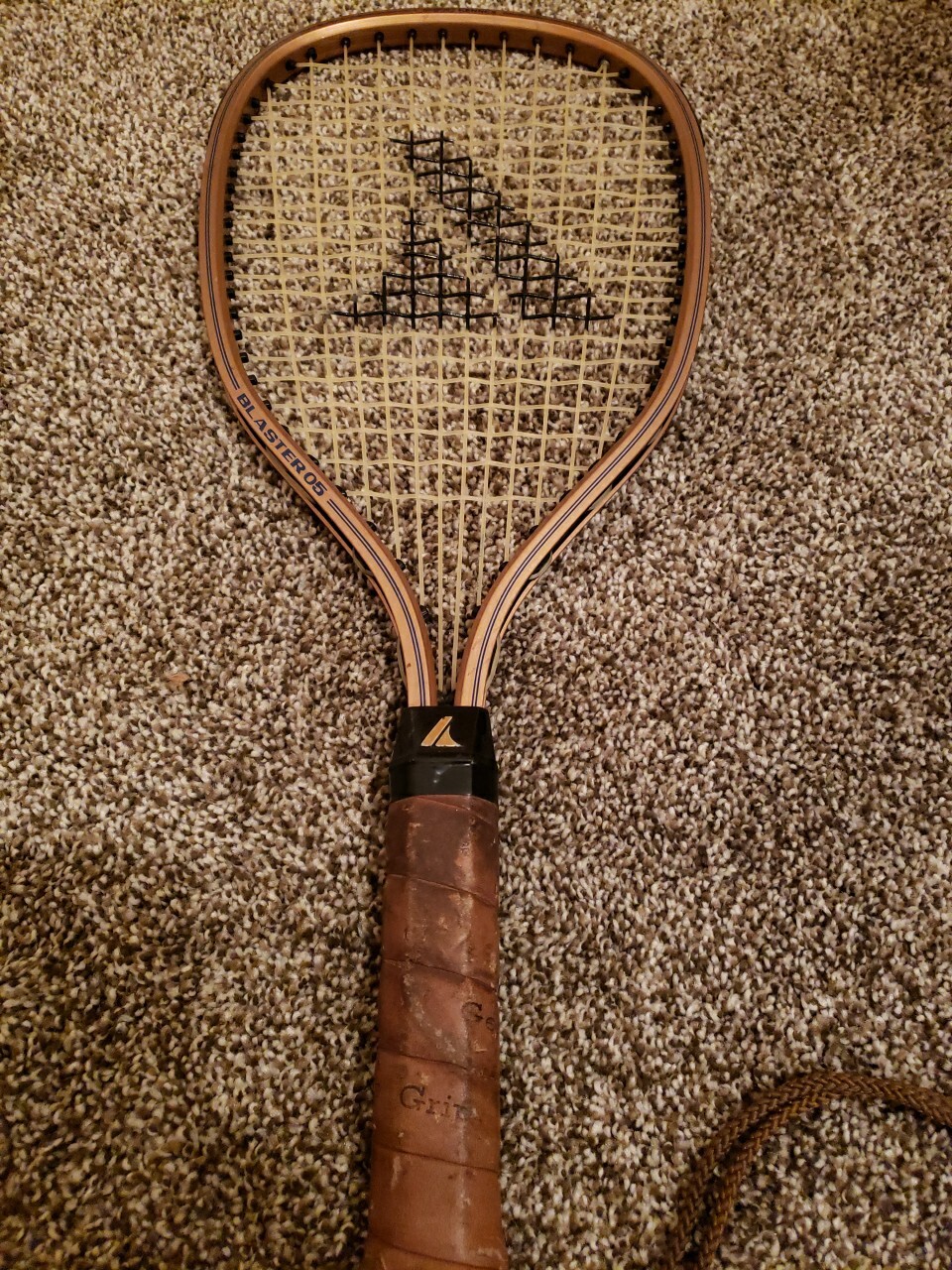 Picture 2 of 4