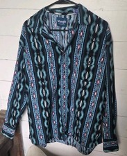 Vintage 90s Wrangler Western Long sleeve shirt W/ Black Pearl snap/ Aztec Sz L