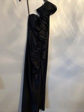 Emerald Sundae Black Ruffled One-shoulder Gown