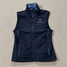 Arcteryx Gilet Womens XS Size 0 2 Black Shell Outdoor Hiking Atom Vest