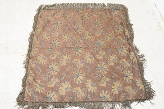 Q15V20 Antikes Tischtuch Brokat