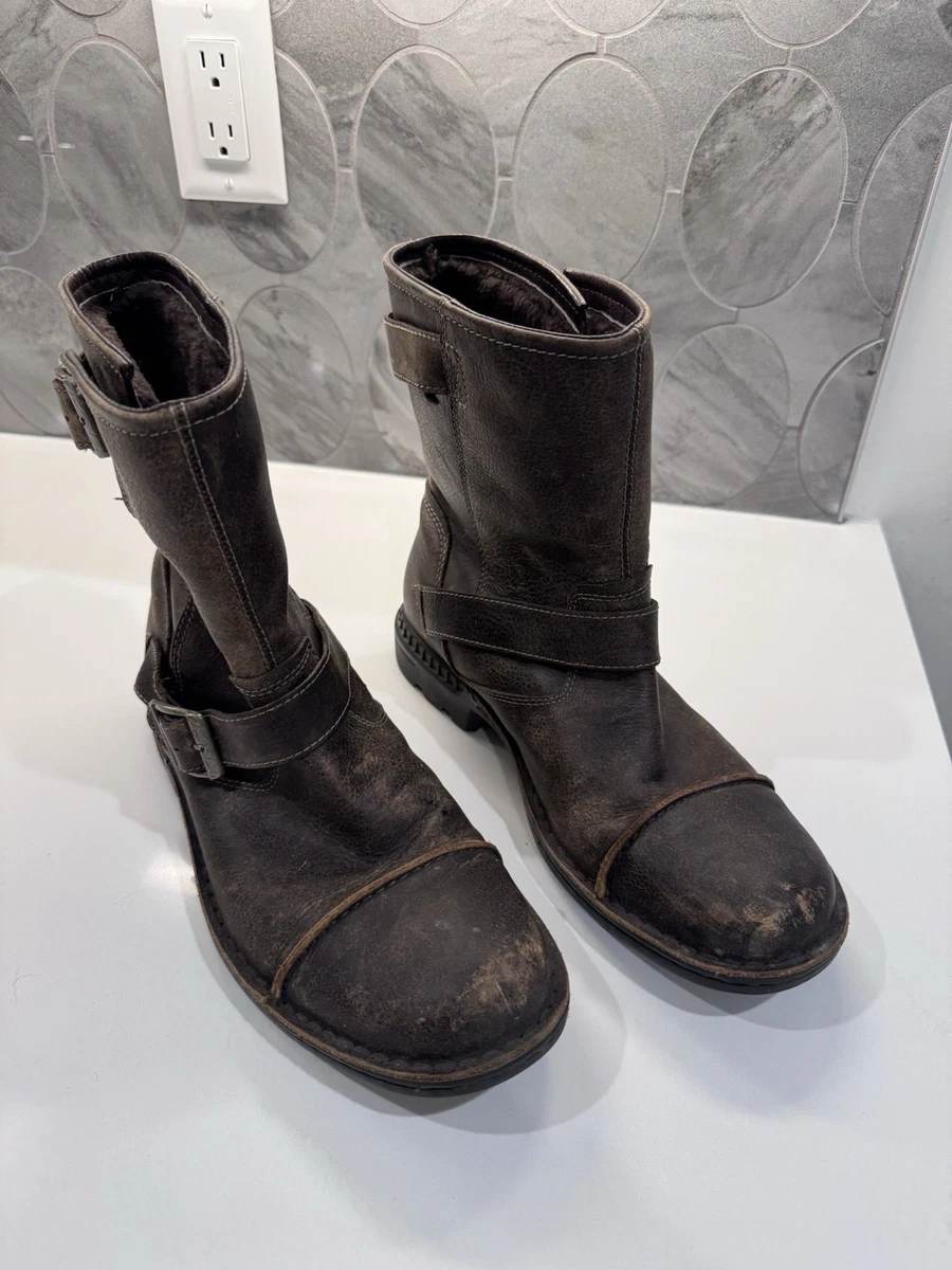 UGG Solid Boots with Upper Leather Biker for Men for Sale  display picture 3