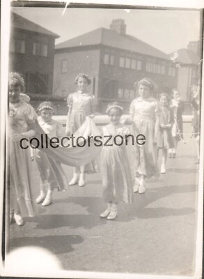1938 Rochdale Brimrod May Queen procession Photo 3.5 x 2.5 Inches v2