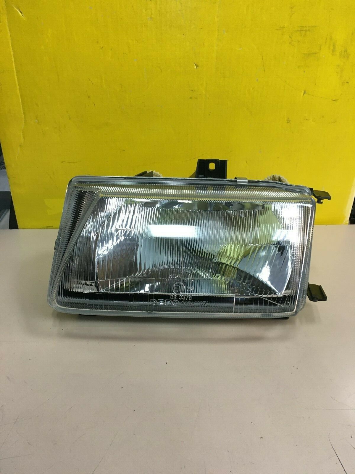 Foto 1 di 2