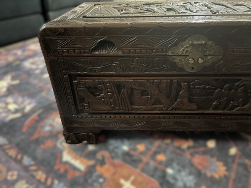Large Custom Hand-Carved Chinese Camphor Wood Trunk Chest – 40”x20”x22” - Picture 9 of 21