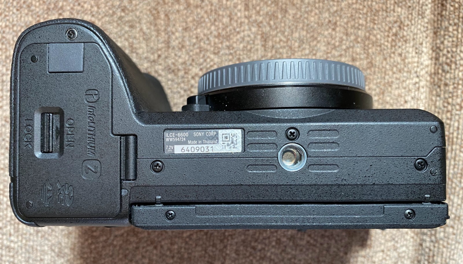 Sony Alpha a6600 24.2MP Mirrorless Camera with 18135mm Lens Kit