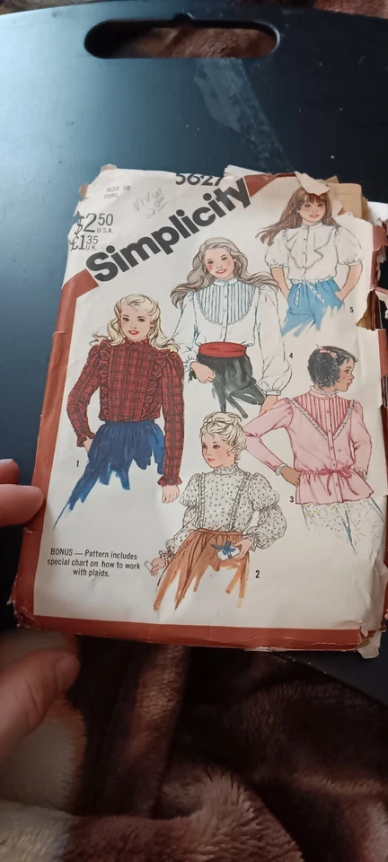 SImplicity Sewing Patterns, Costumes,Plaids,Vintage - Image 4 of 4