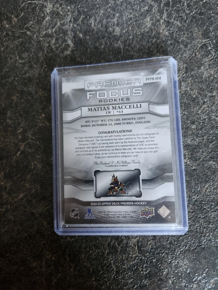 2022-23 Upper Deck Premier Focus Rookies Patch Auto 098/125 Matias Maccelli - Image 2 of 2