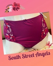 VINTAGE SOMA  WILD ASTER PINK  SENSUOUS LACE MODERN BRIEF PANTIES  MEDIUM