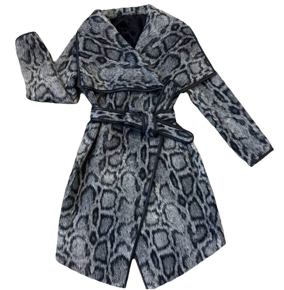 Jaqueta Diane von Furstenberg DVF estampa de leopardo envoltório mistura de lã P - Imagem 3 de 4