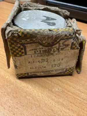 Jap Kolben 4673 STD Nos aber siehe Bilder 
