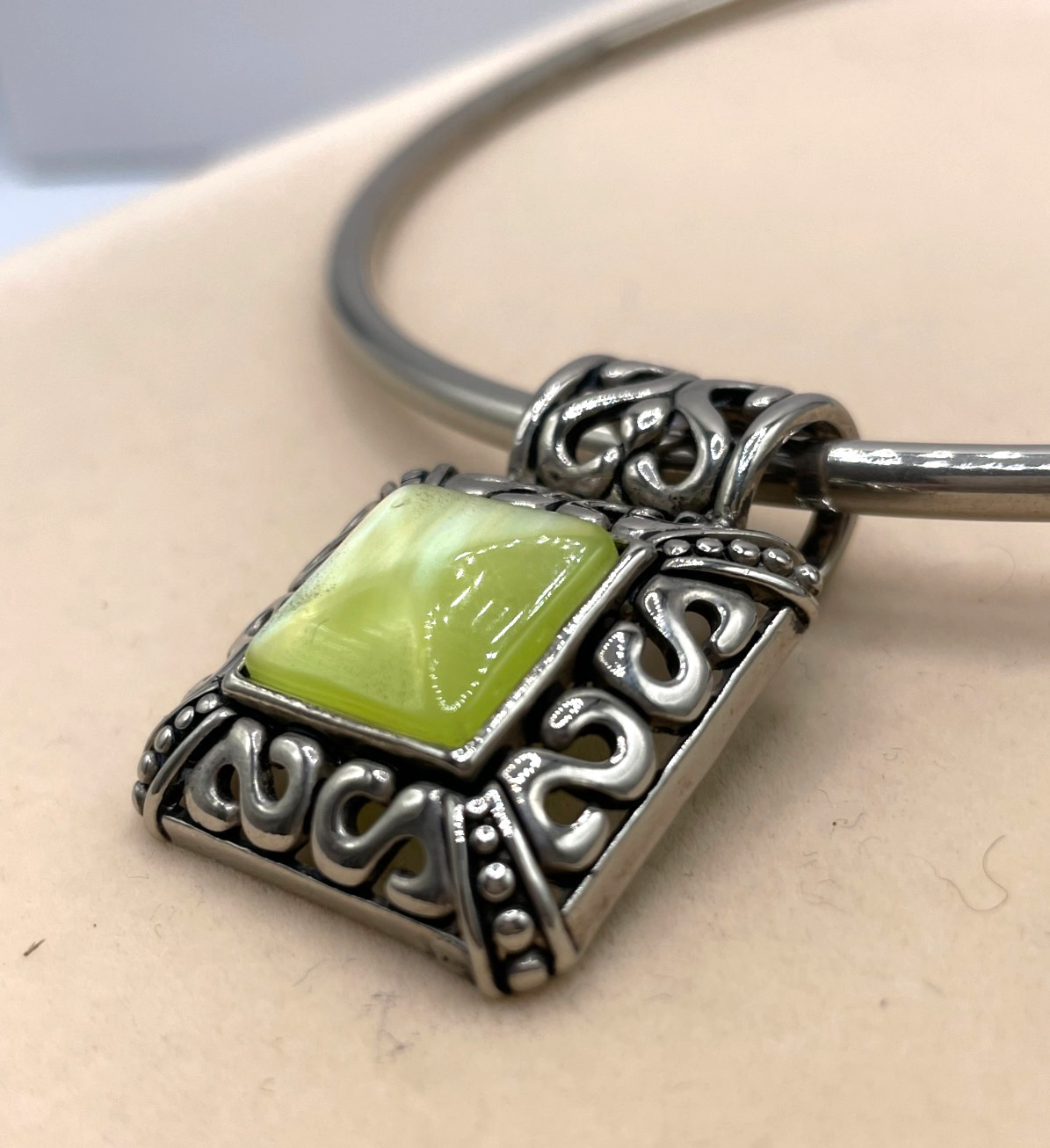 VTG Statement Hasli Silver tone Scrollwork Rigid … - image 6