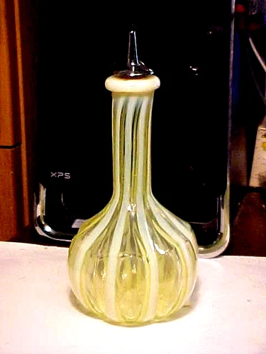 Vintage 7 3/4" Fenton URANIUM GLOW  Vaseline Opalescent RIB OPTIC Barber Bottle