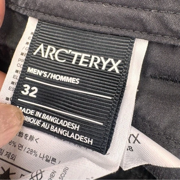 Pantalones Cortos Arc'teryx Para Hombre 32 Gris Ligero Gorpcore Senderismo Exterior Bolsillo con Cremallera Foto 4 de 4