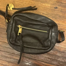Margot Soft Leather Lena Crossbody Bag - Black - Adjustable Strap - Zipper Close