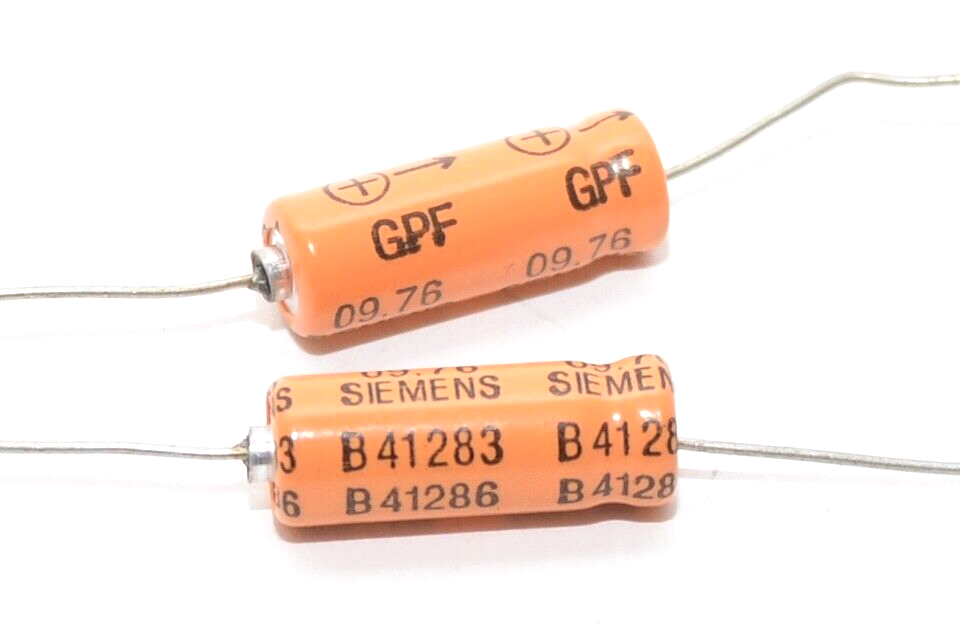10X CONDENSATORE ELKO Siemens collo tipo B41283, 5 uF/100 V