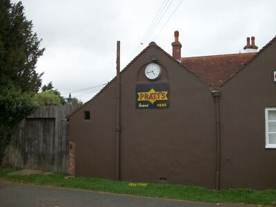 Foto 12x8 Schild ''Pratts Served Here'' vor The Six Bells Chiddly c2011