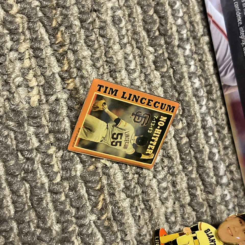 TIM LINCECUM Bobble Head Pin 2 GIANTS No Hitter PIN Lot HARD TO FIND SF - Image 2 of 4