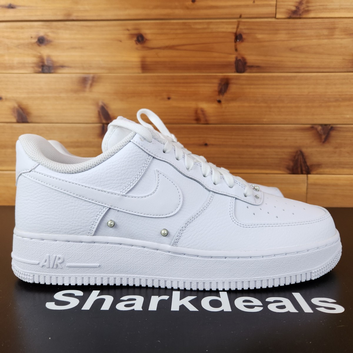 Nike Wmns Air Force 1 '07 SE Pearl White DQ0231-100 Women's Nike Wmns Air Force 1 '07 SE Pearl White DQ0231-100 Women's