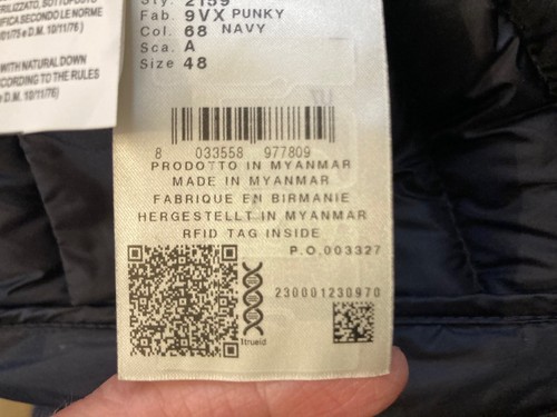 Giubbotto donna Colmar vera piuma. 100 gr.Nuovo con etichetta. Modello a campana - Foto 10 di 14