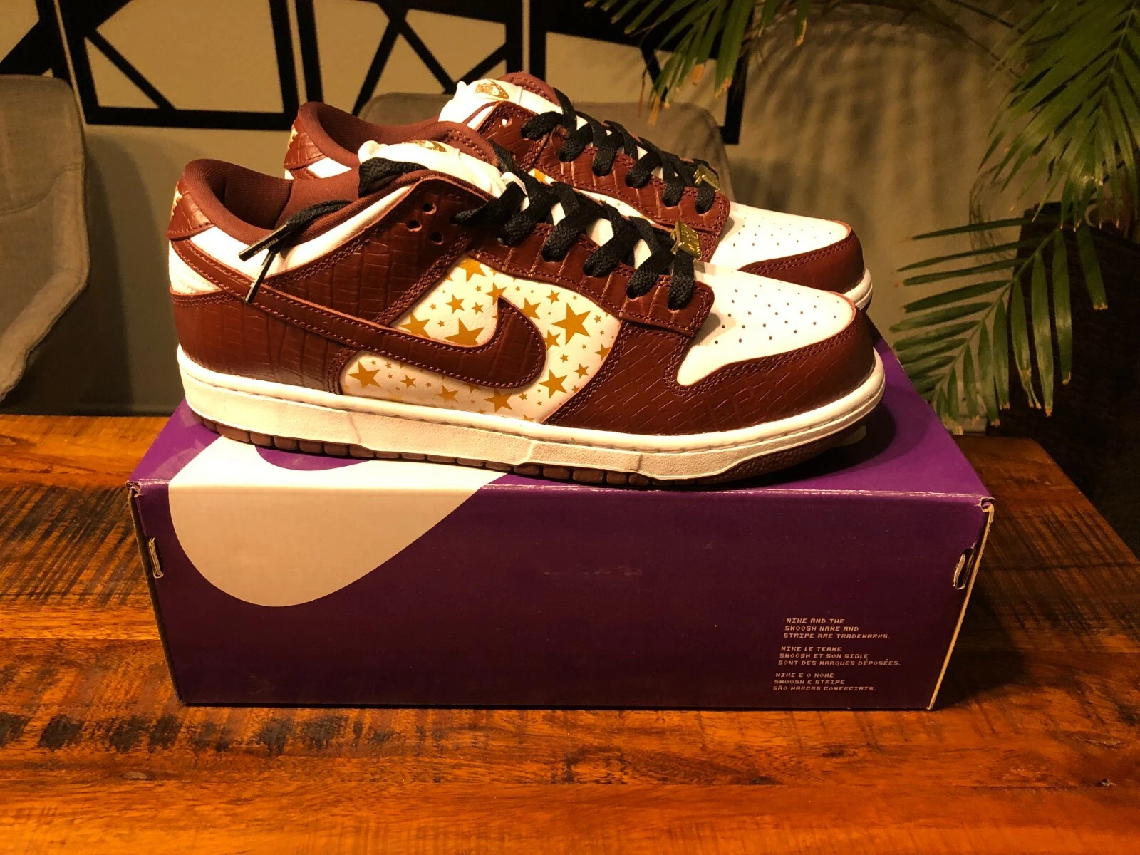 Nike SB Dunk Low Supreme Stars Barkroot marron US 9 EU 42,5 DS