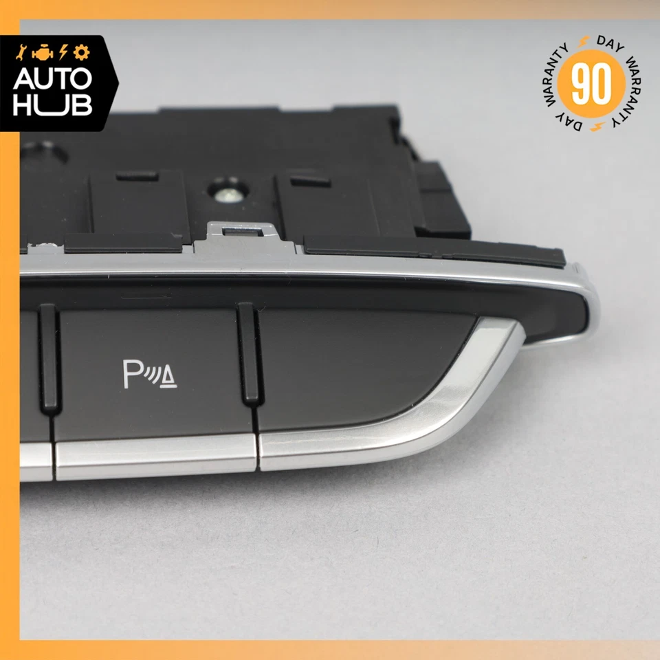 2018 奥迪 TT 中心仪表板危险控制开关原始设备制造商 54k — 第 3/4 张图片