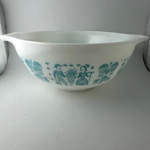 Vtg Pyrex Butterprint Cindarella Nesting Mixing Bowl #443 (2.5 Qt)