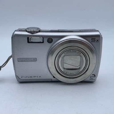 FUJIFILM FinePix F100fd Compact Digital Camera Tested Working Seller Japan