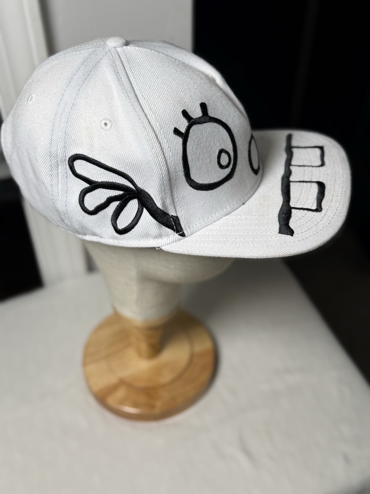 SPONGEBOB SQUAREPANTS DOODLEBOB SNAPBACK HAT. PRE… - image 4
