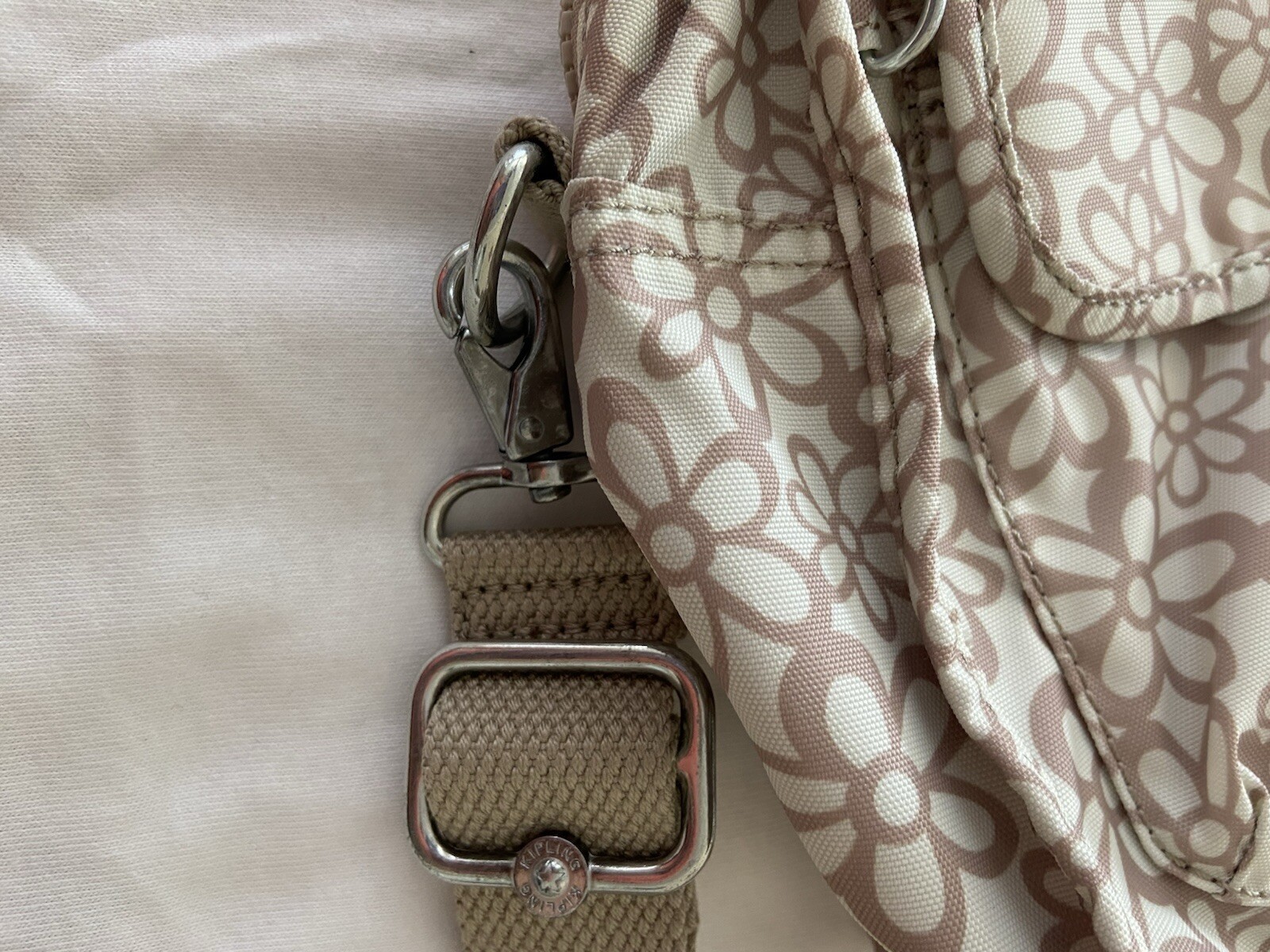 Kipling shoulder bag Medium Zip Top Removable Cro… - image 13